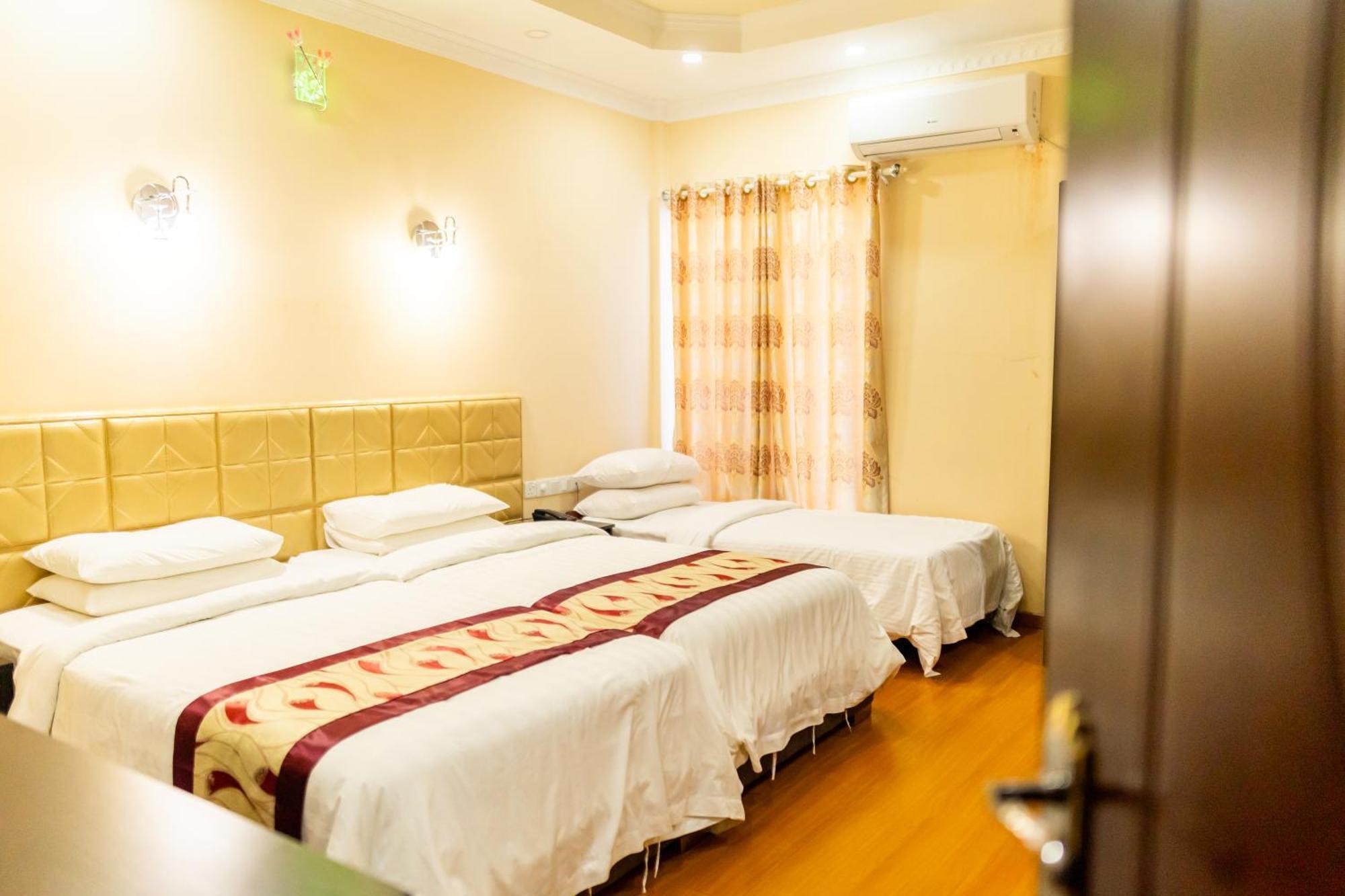Abuharee Grand Otel Addu City Dış mekan fotoğraf