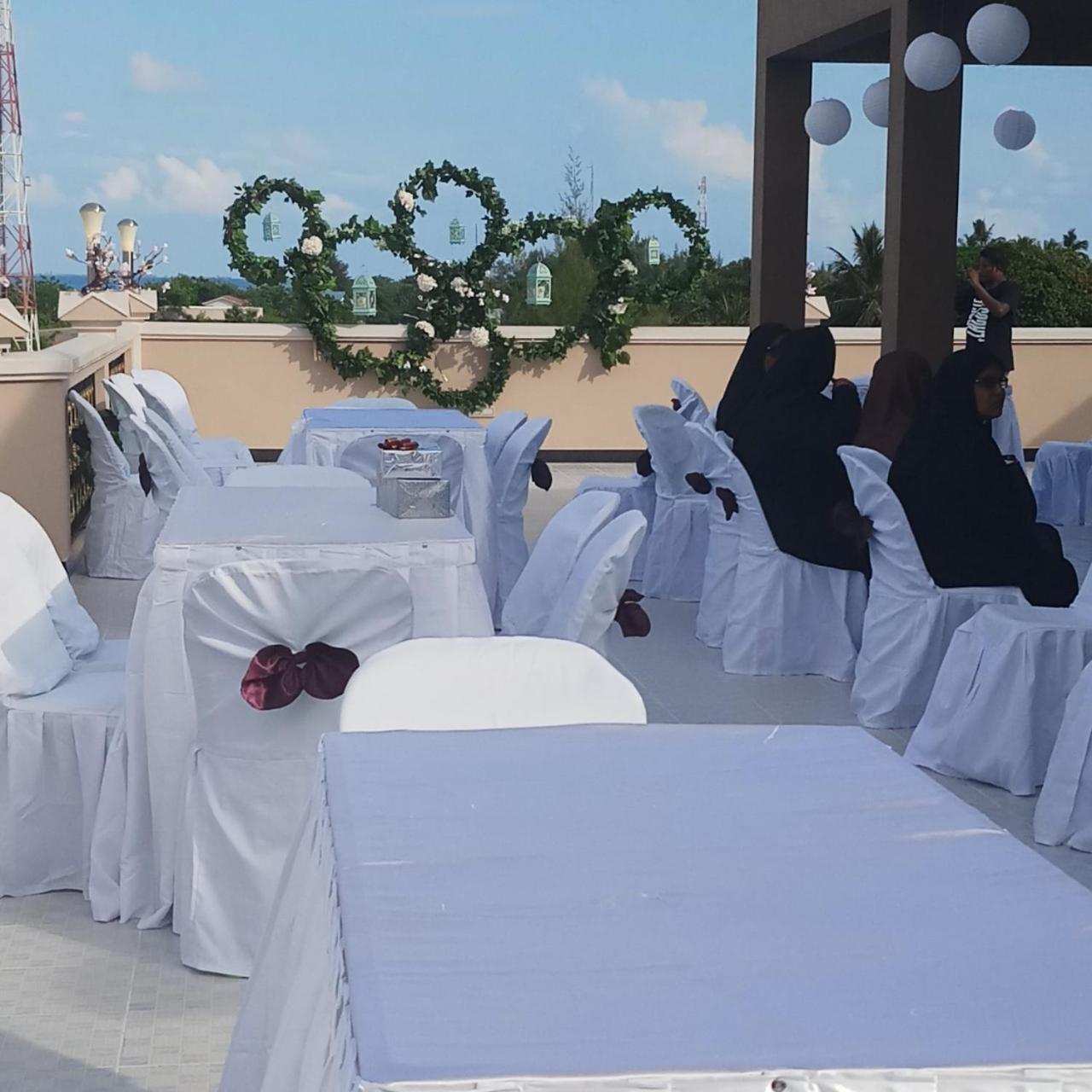 Abuharee Grand Otel Addu City Dış mekan fotoğraf