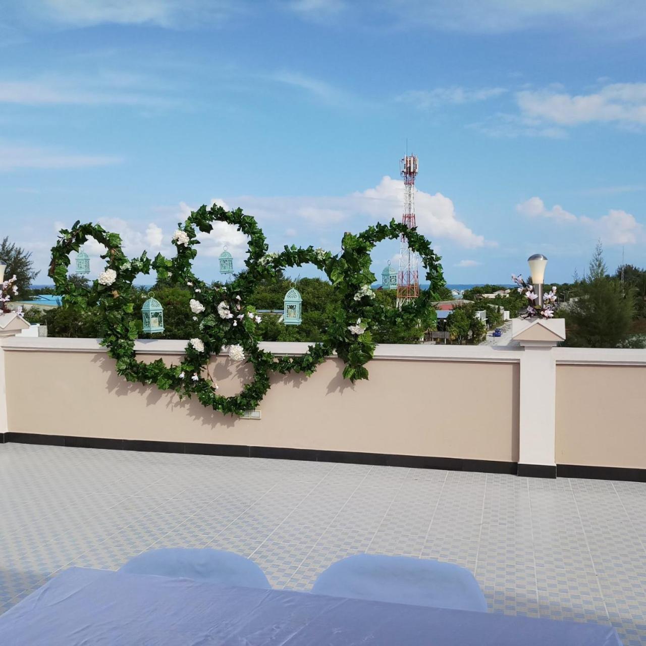 Abuharee Grand Otel Addu City Dış mekan fotoğraf