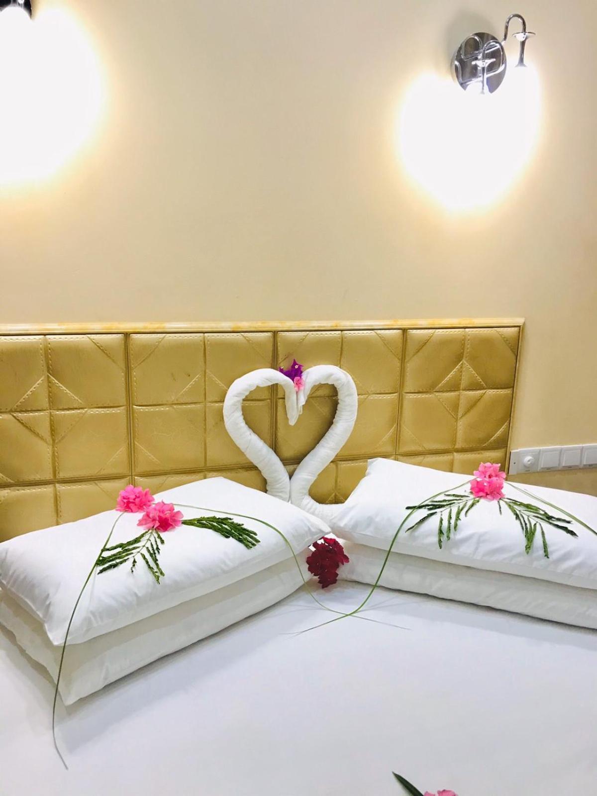 Abuharee Grand Otel Addu City Dış mekan fotoğraf