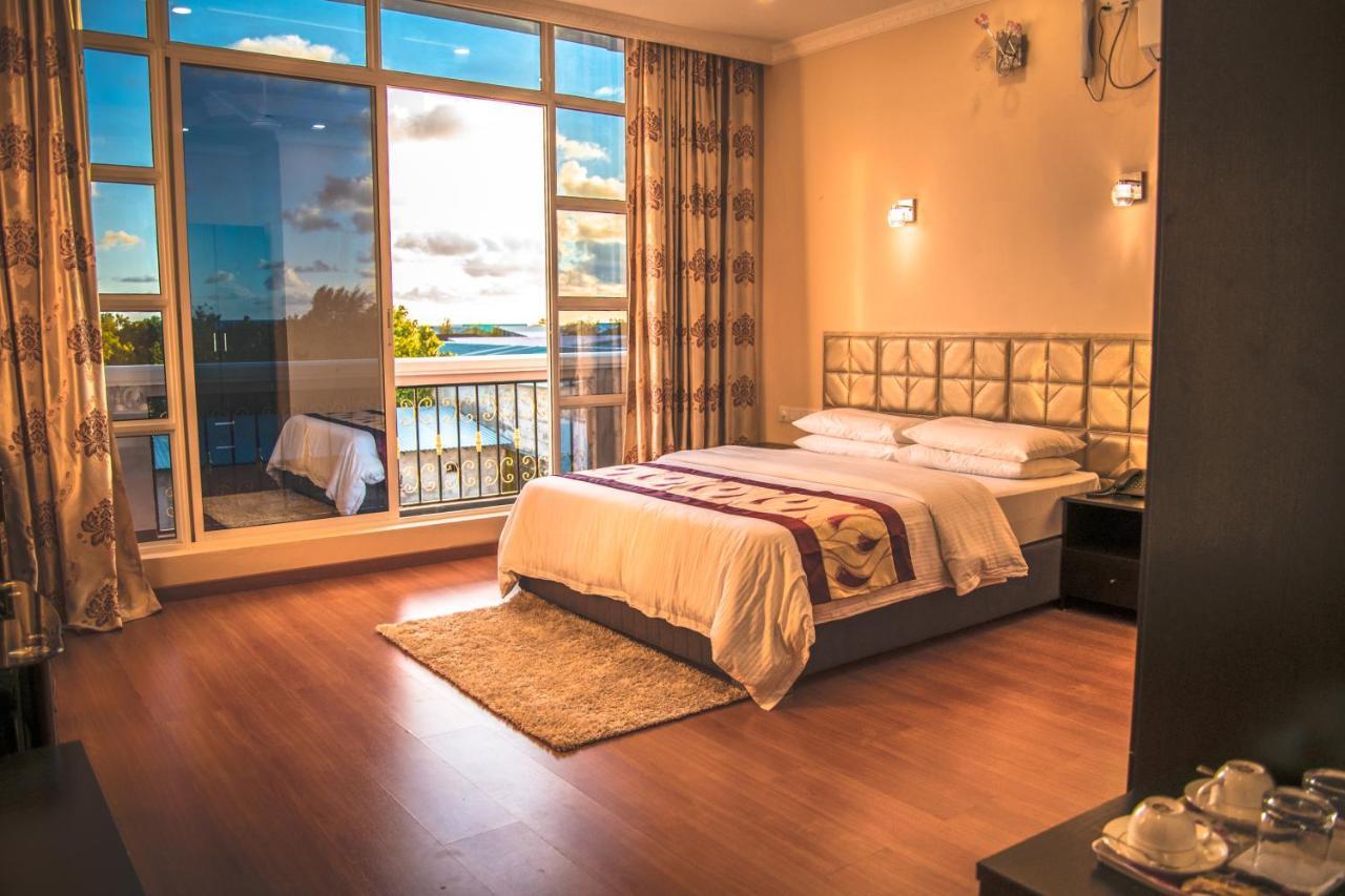 Abuharee Grand Otel Addu City Dış mekan fotoğraf
