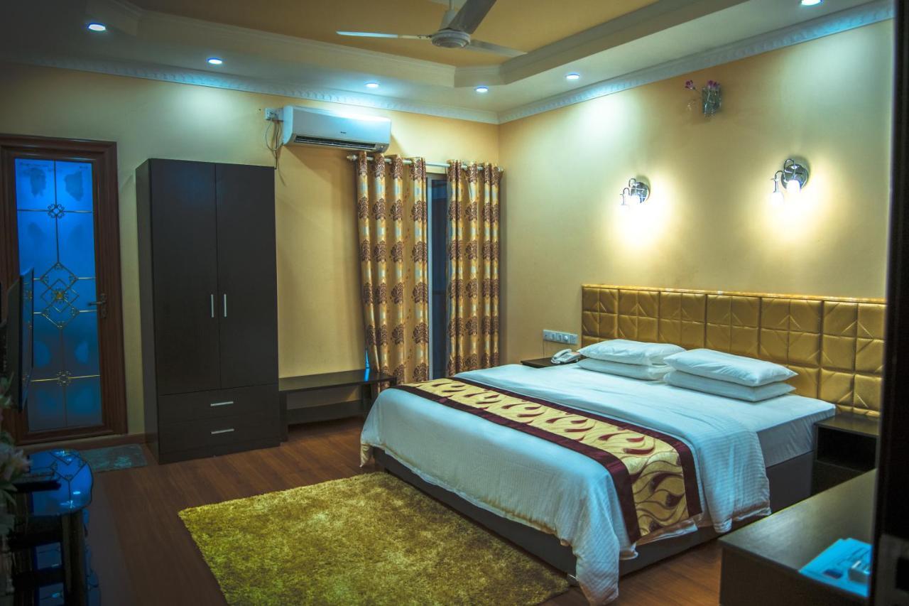 Abuharee Grand Otel Addu City Dış mekan fotoğraf