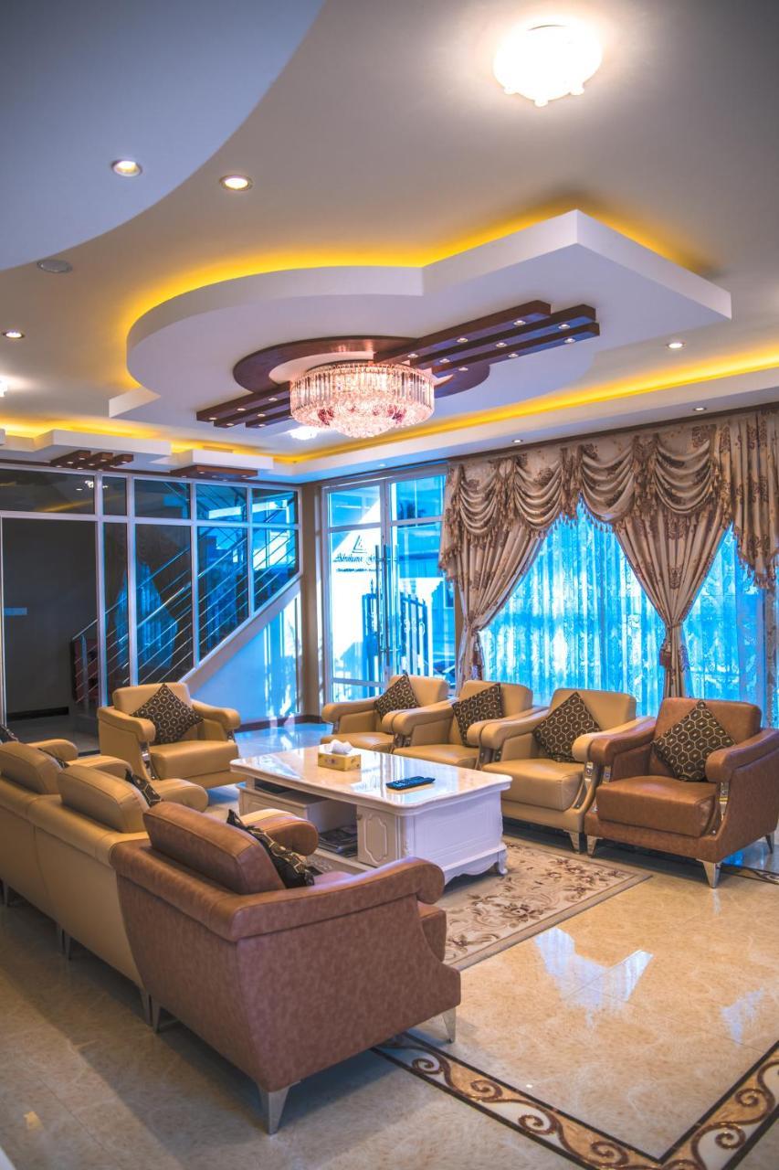 Abuharee Grand Otel Addu City Dış mekan fotoğraf