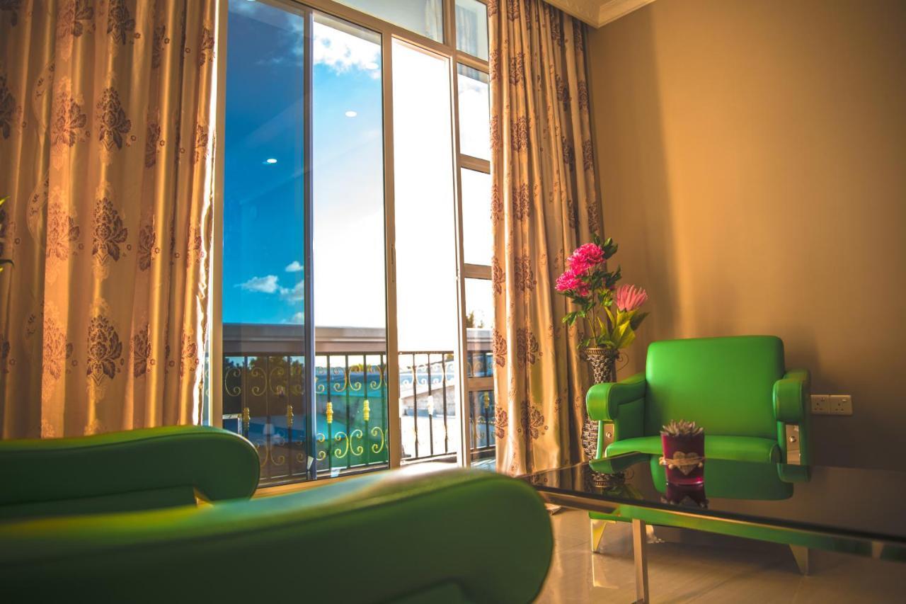 Abuharee Grand Otel Addu City Dış mekan fotoğraf